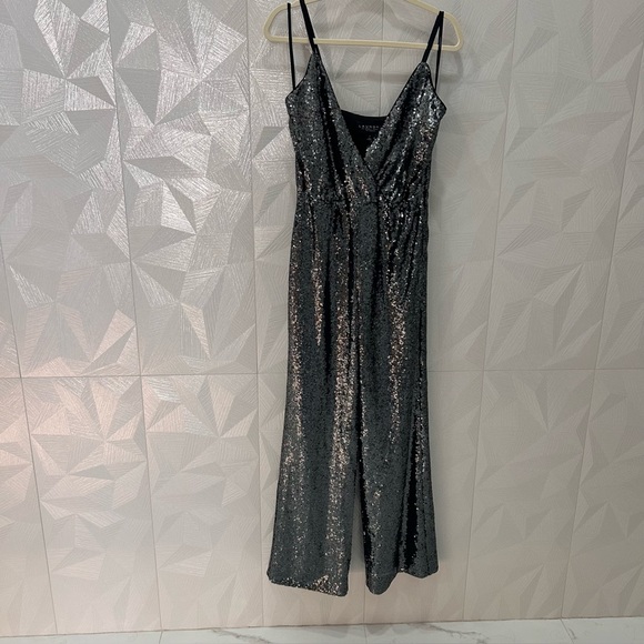 $228 LAUNDRY BY SHELLI SEGAL Sz2 WIDE-LEG ALLOVER SEQUINED JUMPSUIT BLACK Gray - Picture 4 of 11